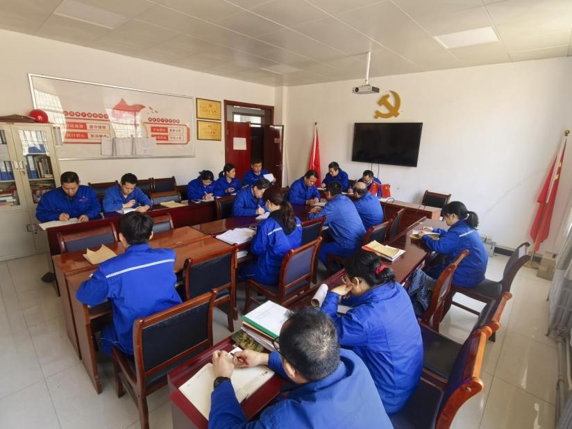 77818c542f21bd45b8dc294a8bf12dc4